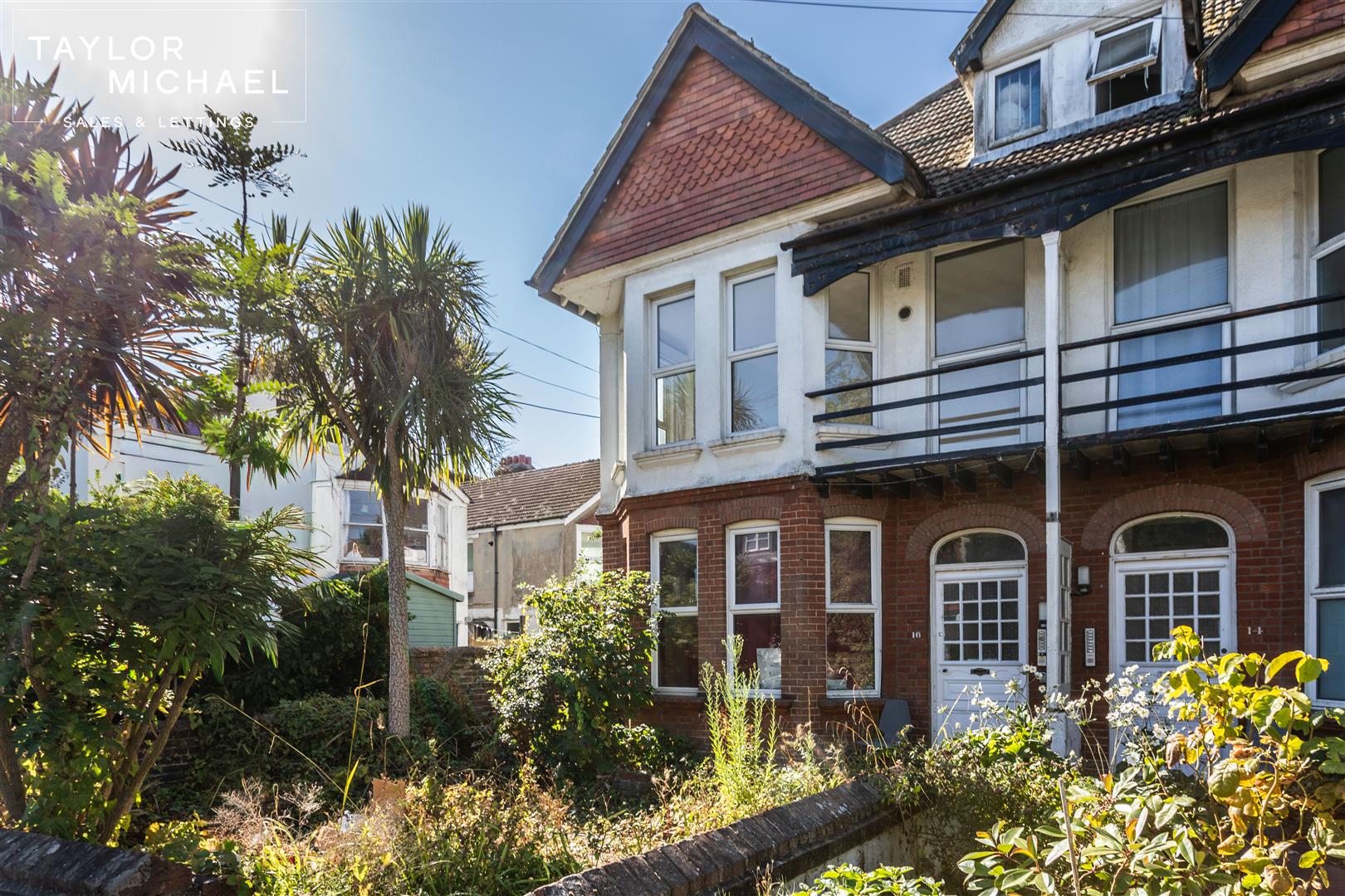 Flat Church Walk in Worthing