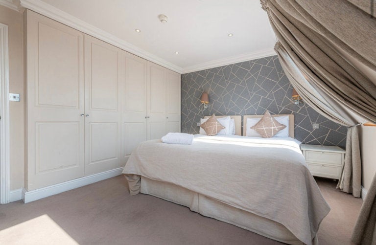 Flat Queen's Gate in Greater London