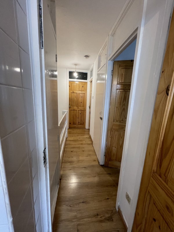 Room Wager Street in Greater London