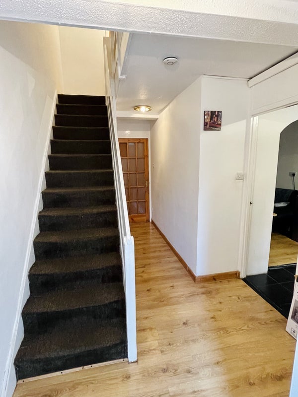 Room Wager Street in Greater London
