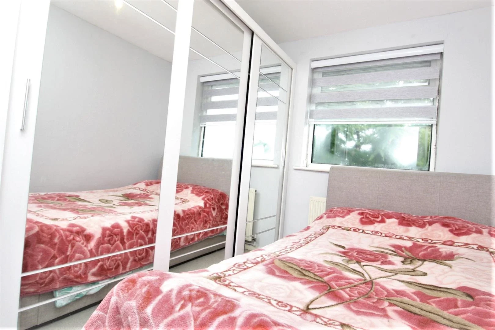 Flat Tregenna Close in Greater London