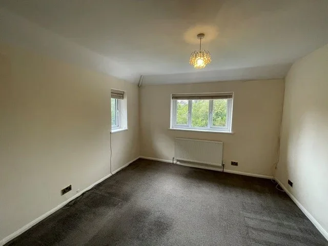 Flat Orchard Road in Sevenoaks