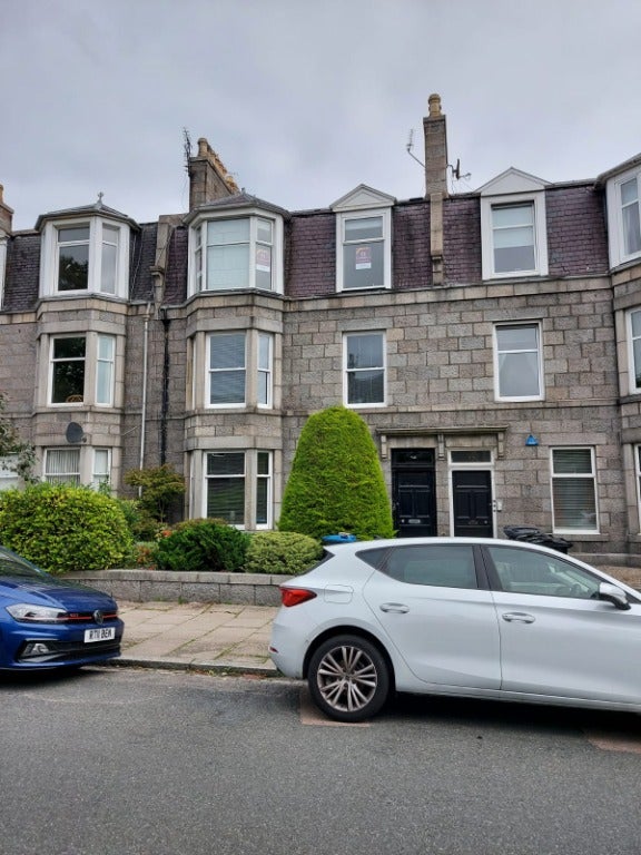 House Forest Avenue in Aberdeen City