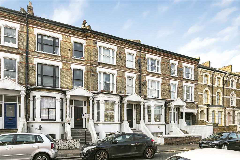Flat Stockwell Road in Greater London