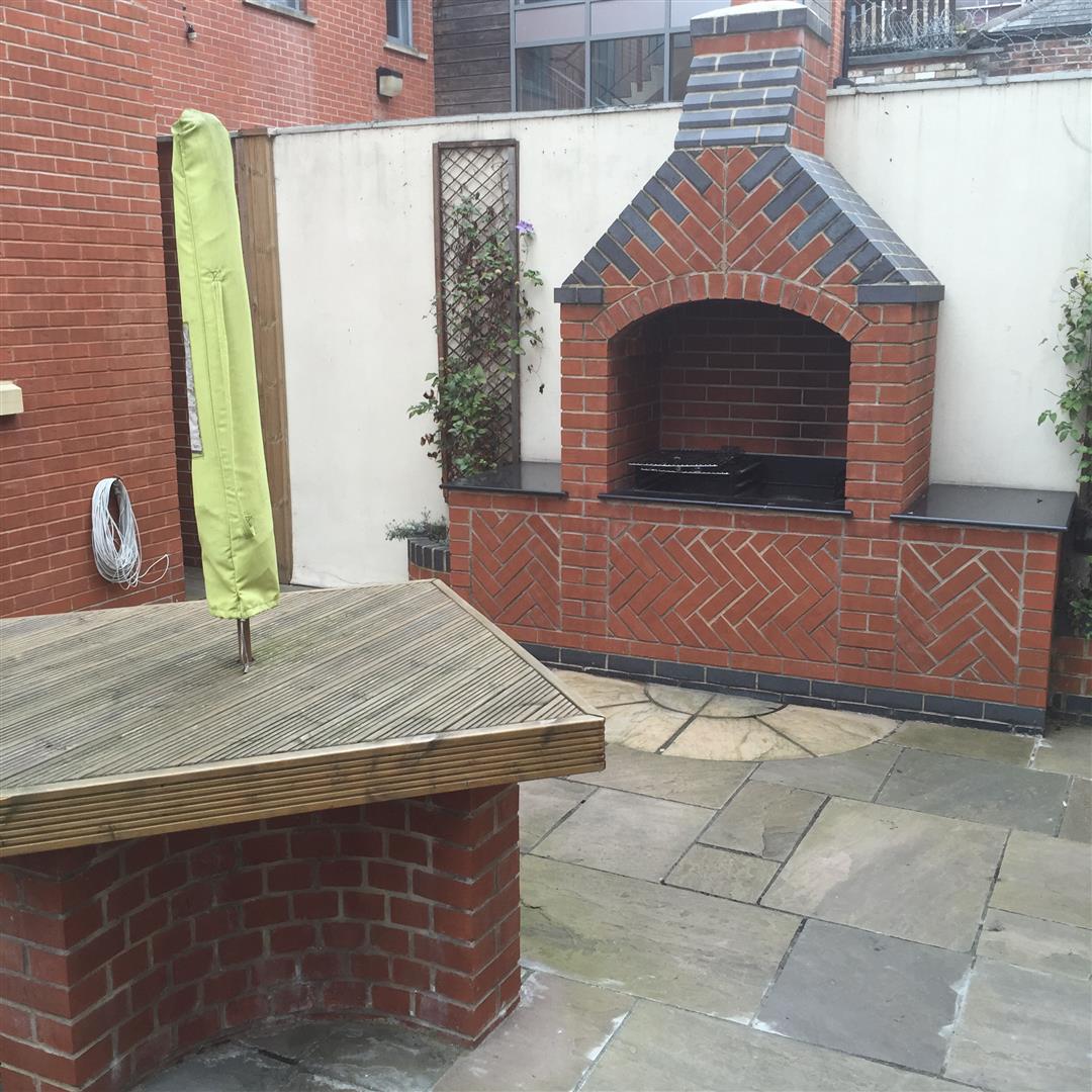 Flat Annesley Grove in Nottingham