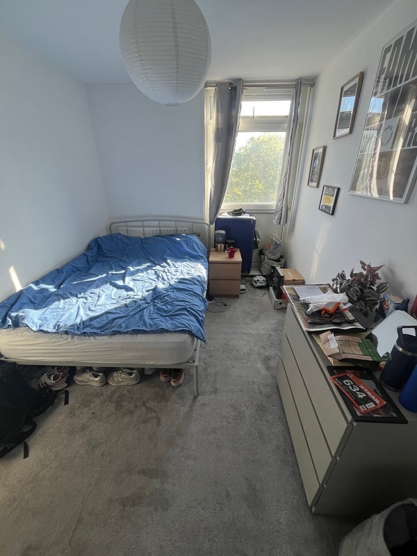 Room Hampson Way in Greater London