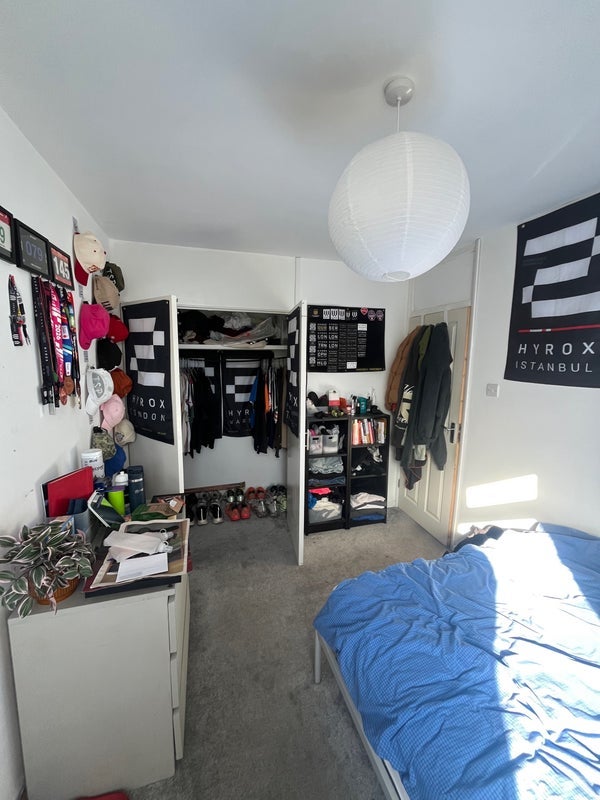 Room Hampson Way in Greater London