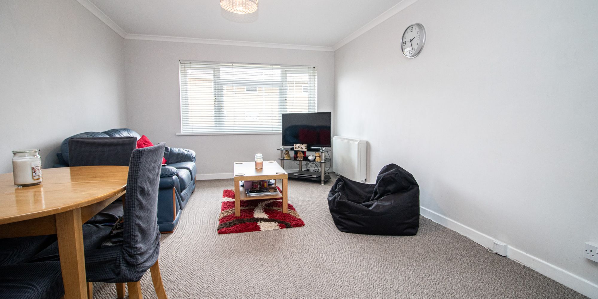 Flat Trewartha Court in Cardiff