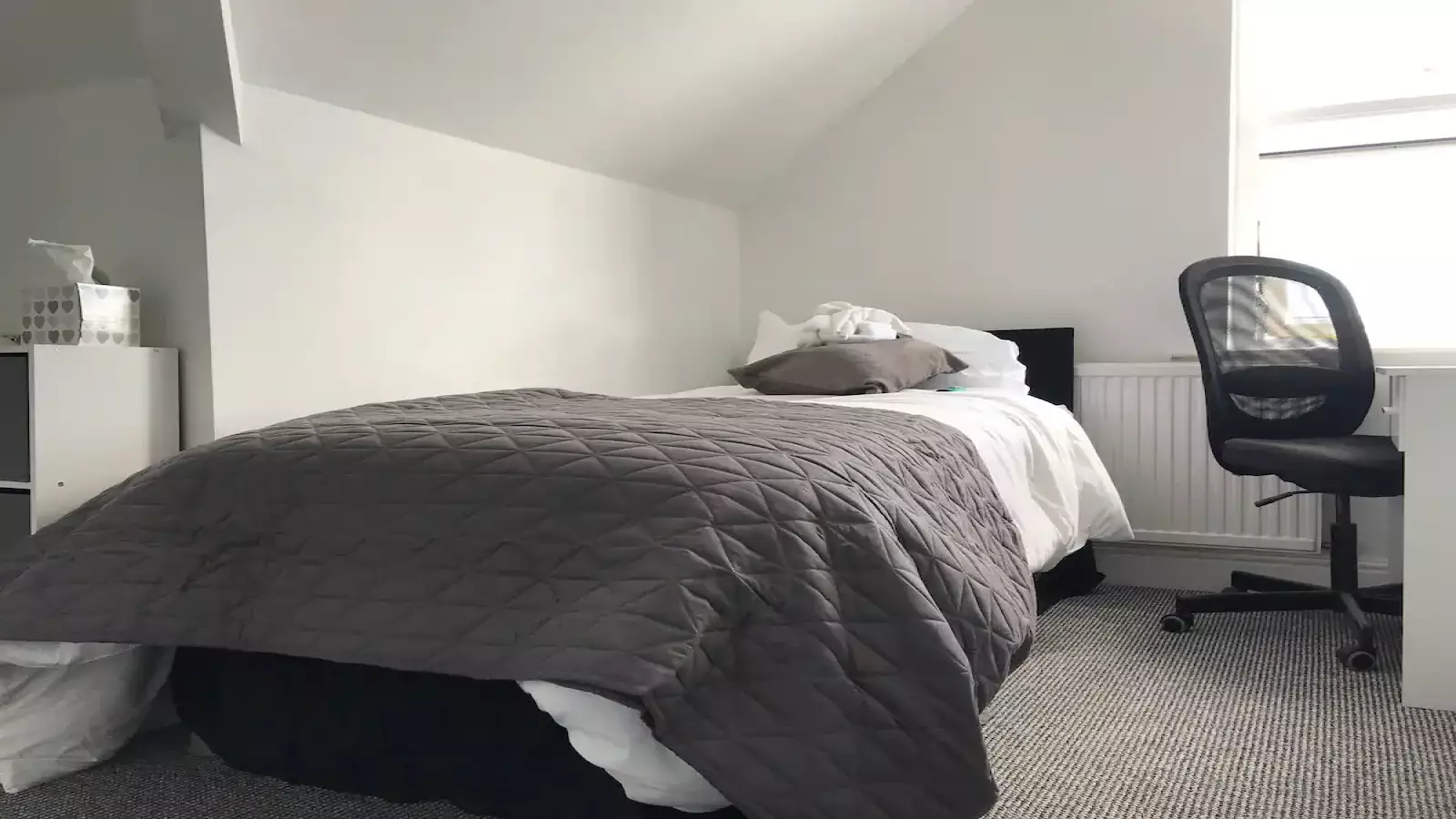 Flat Gabrielle Close in Nottingham
