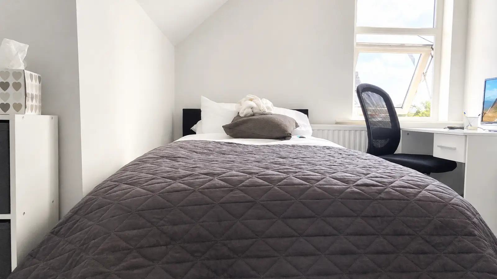 Flat Gabrielle Close in Nottingham