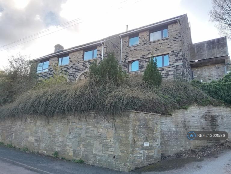 House Greenhill Bank Road in Kirklees