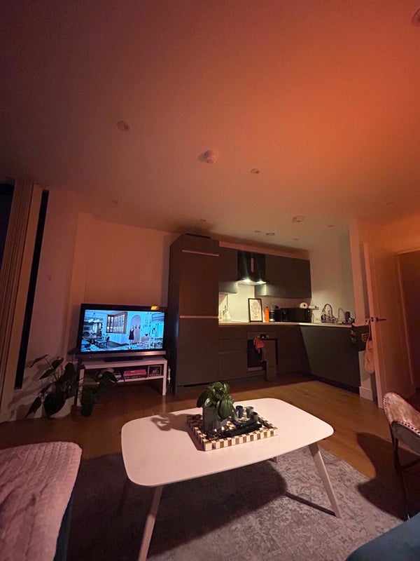 Room Tyssen Street in Greater London