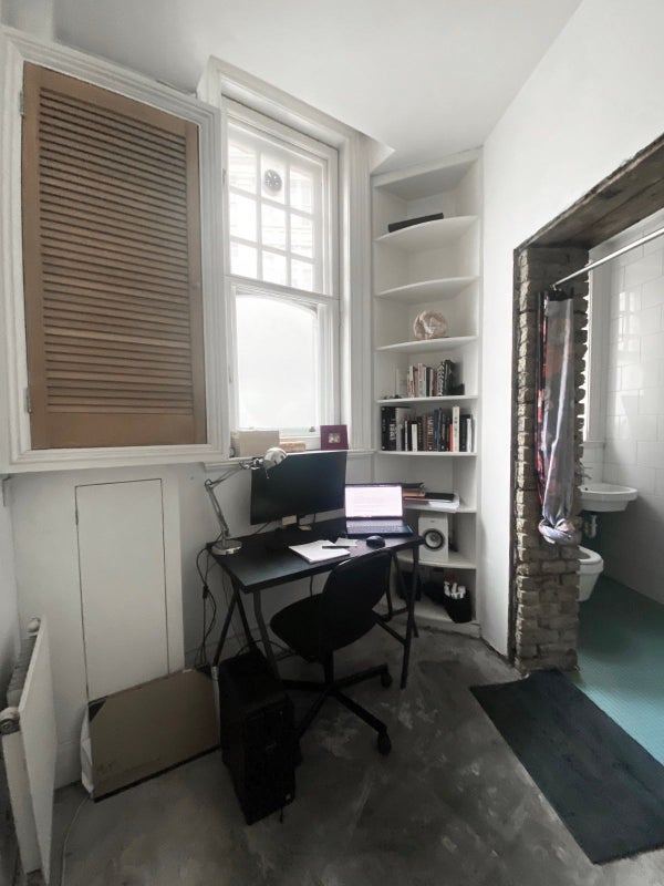Room Clerkenwell Road in Greater London