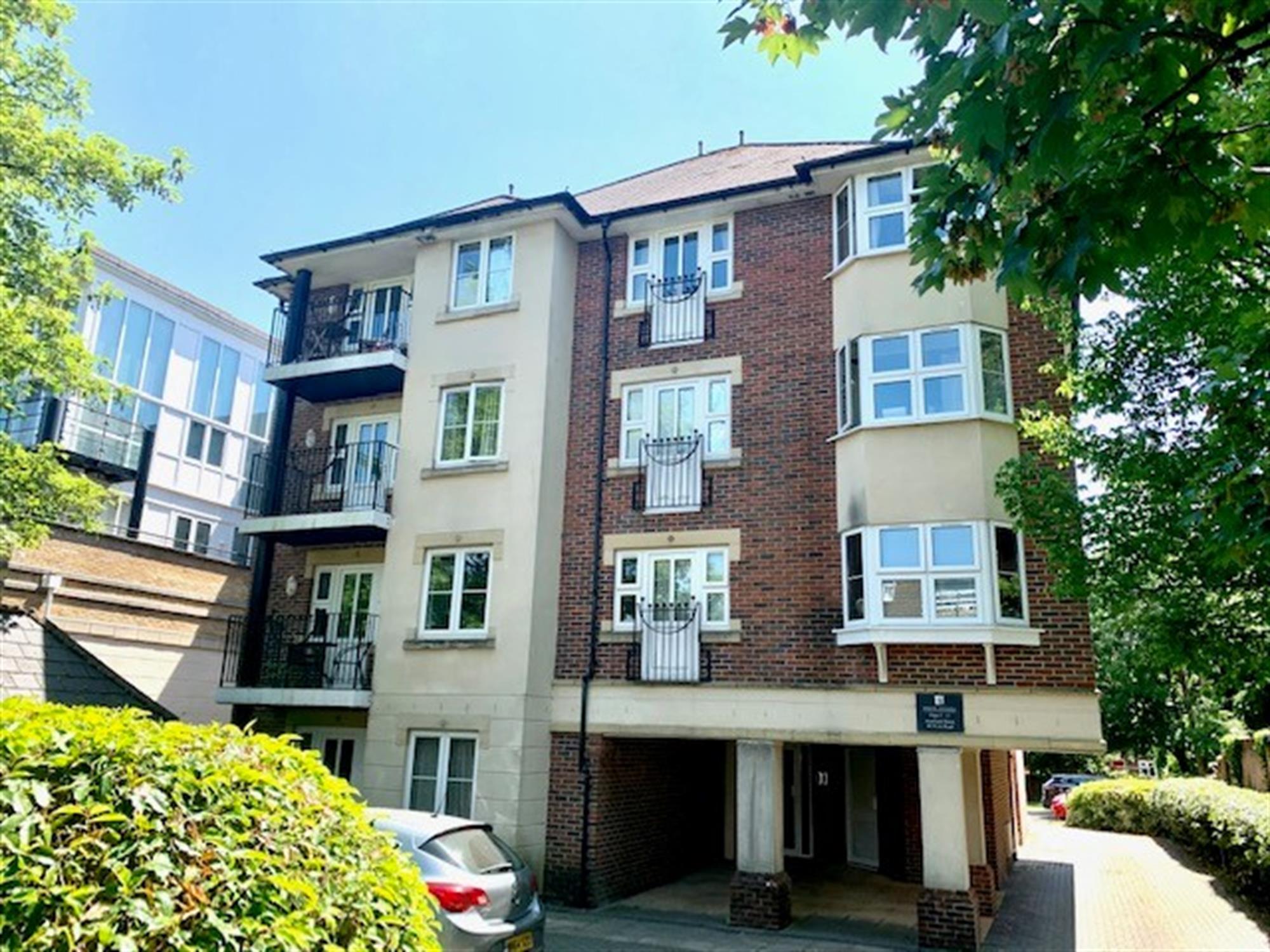 Flat Winn Road in Southampton