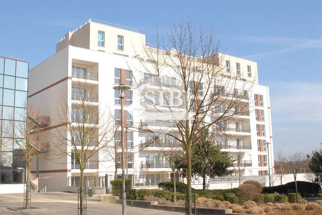 Flat Rue des Mazières in Évry