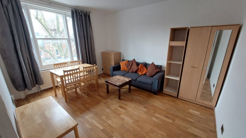 Room Randolph Avenue in City of Westminster