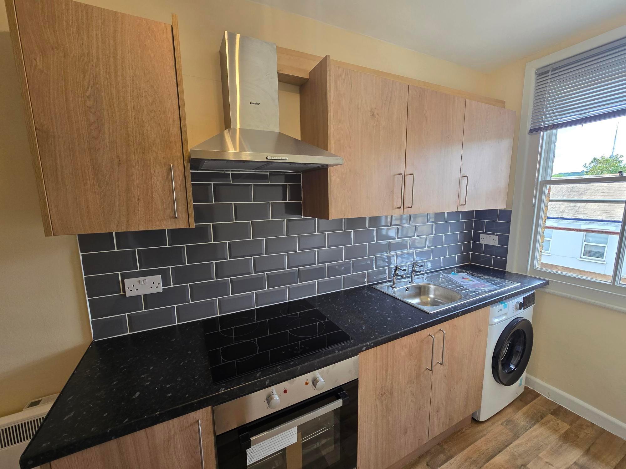 Flat Penge Road in Greater London