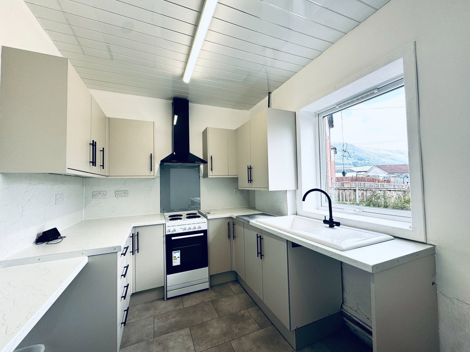 Flat Greenfield Lane in Tillicoultry