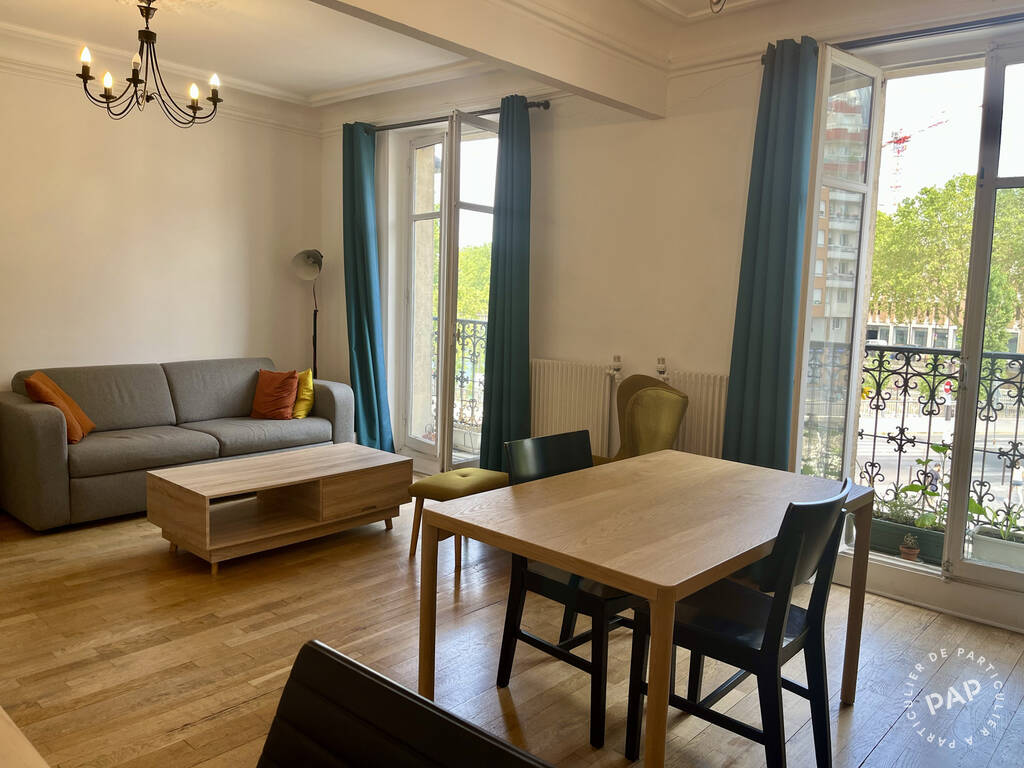Appartement Rue du Faubourg Saint-Martin à Paris