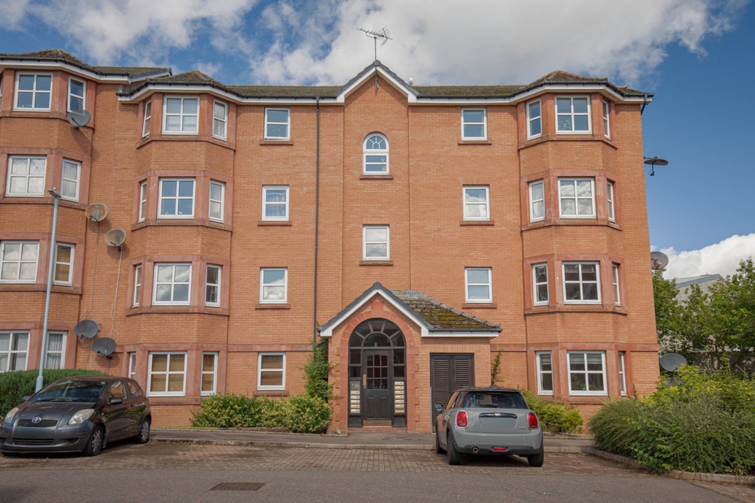 Flat Cadenhead Place in Aberdeen City