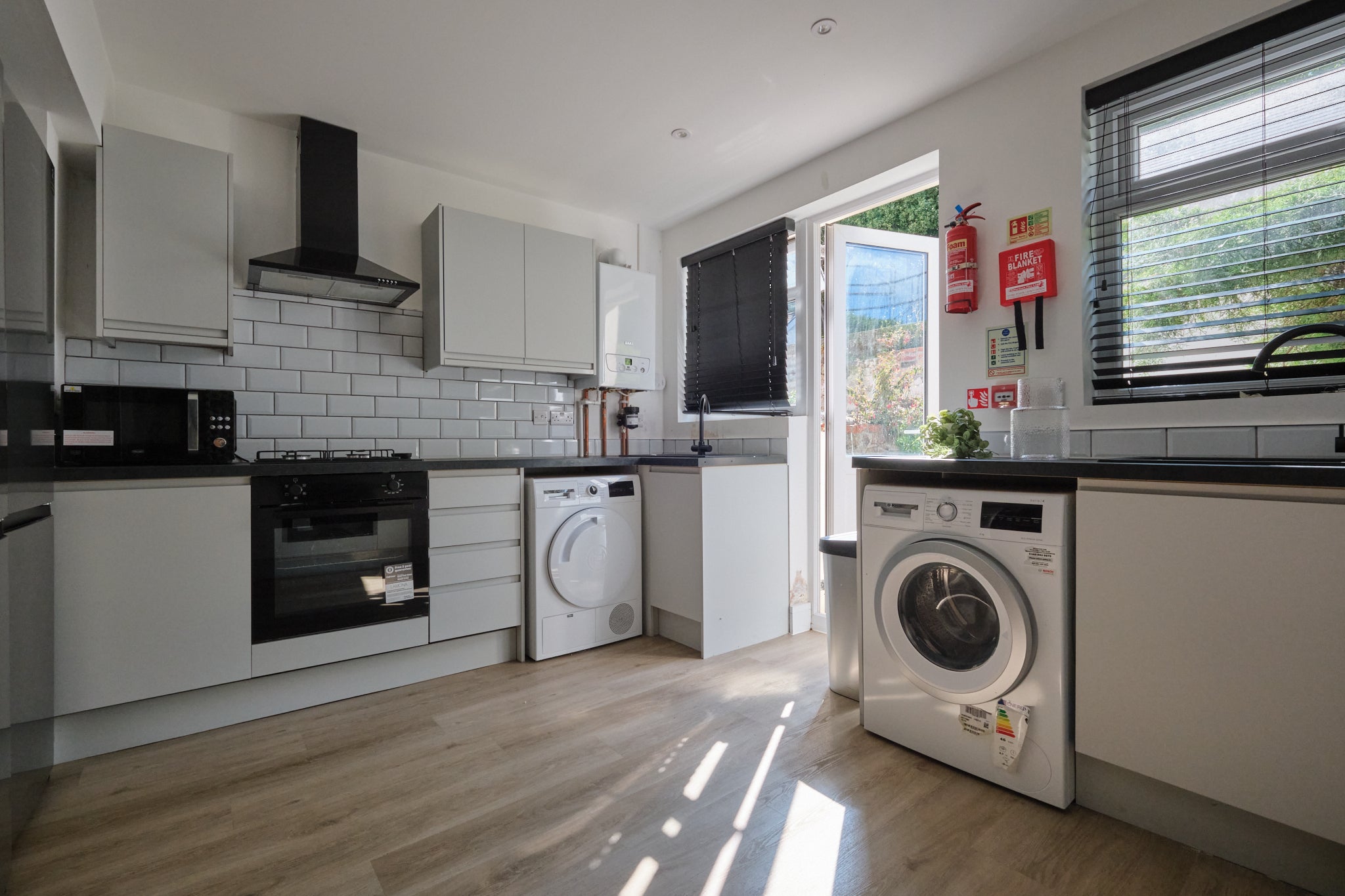 Room Mansel Street in Swansea