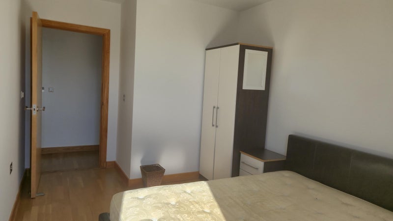 Room Monier Road in Greater London