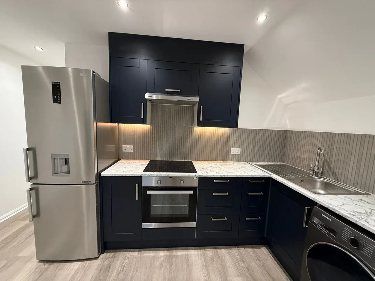 Flat Whippendell Road in Watford