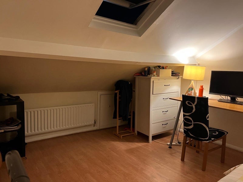 Room Liberty Avenue in Greater London