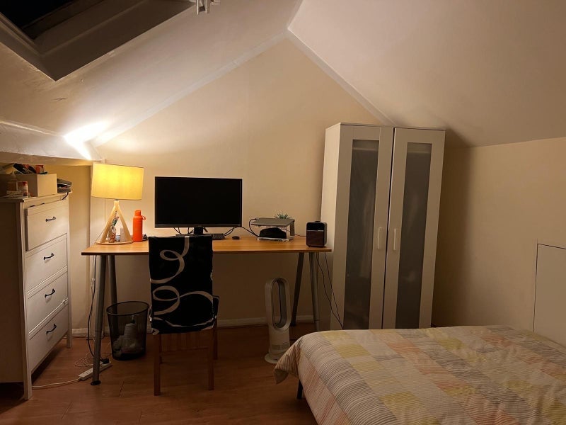 Room Liberty Avenue in Greater London