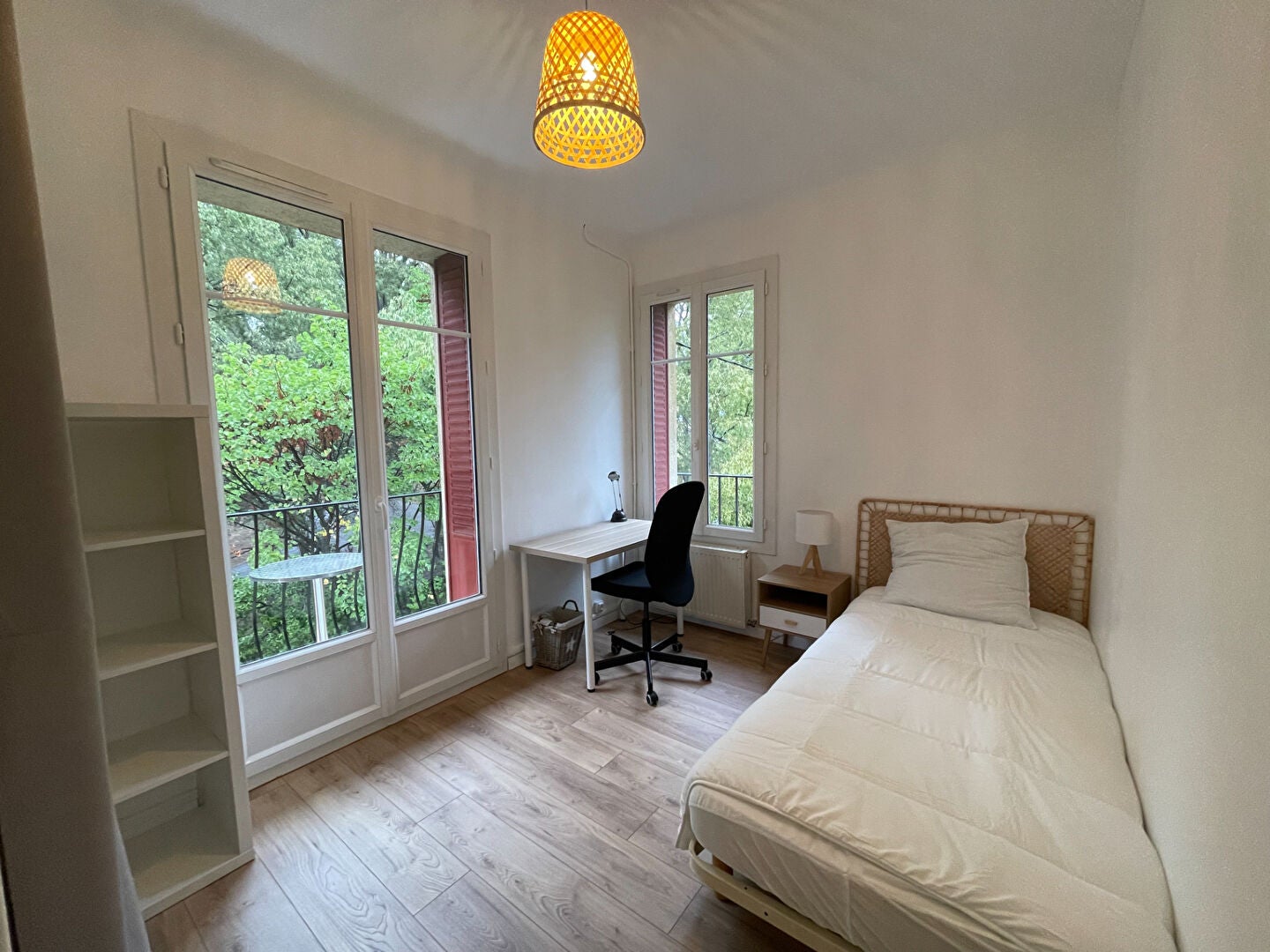 Chambre Avenue Jules Ferry à Aix-en-Provence