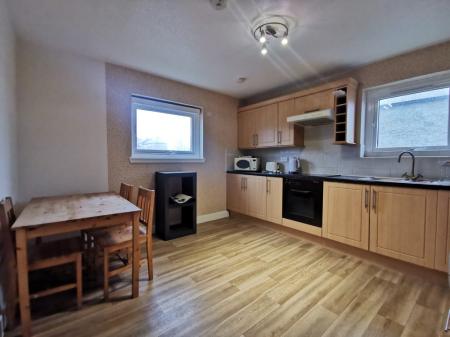Flat Marquis Road in Aberdeen City