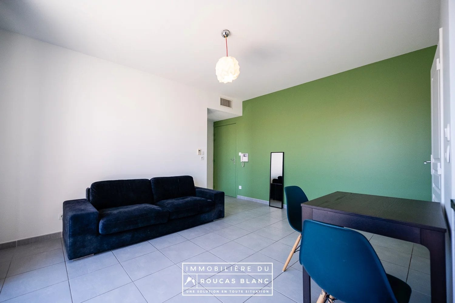 Flat Rue Charras in Marseille