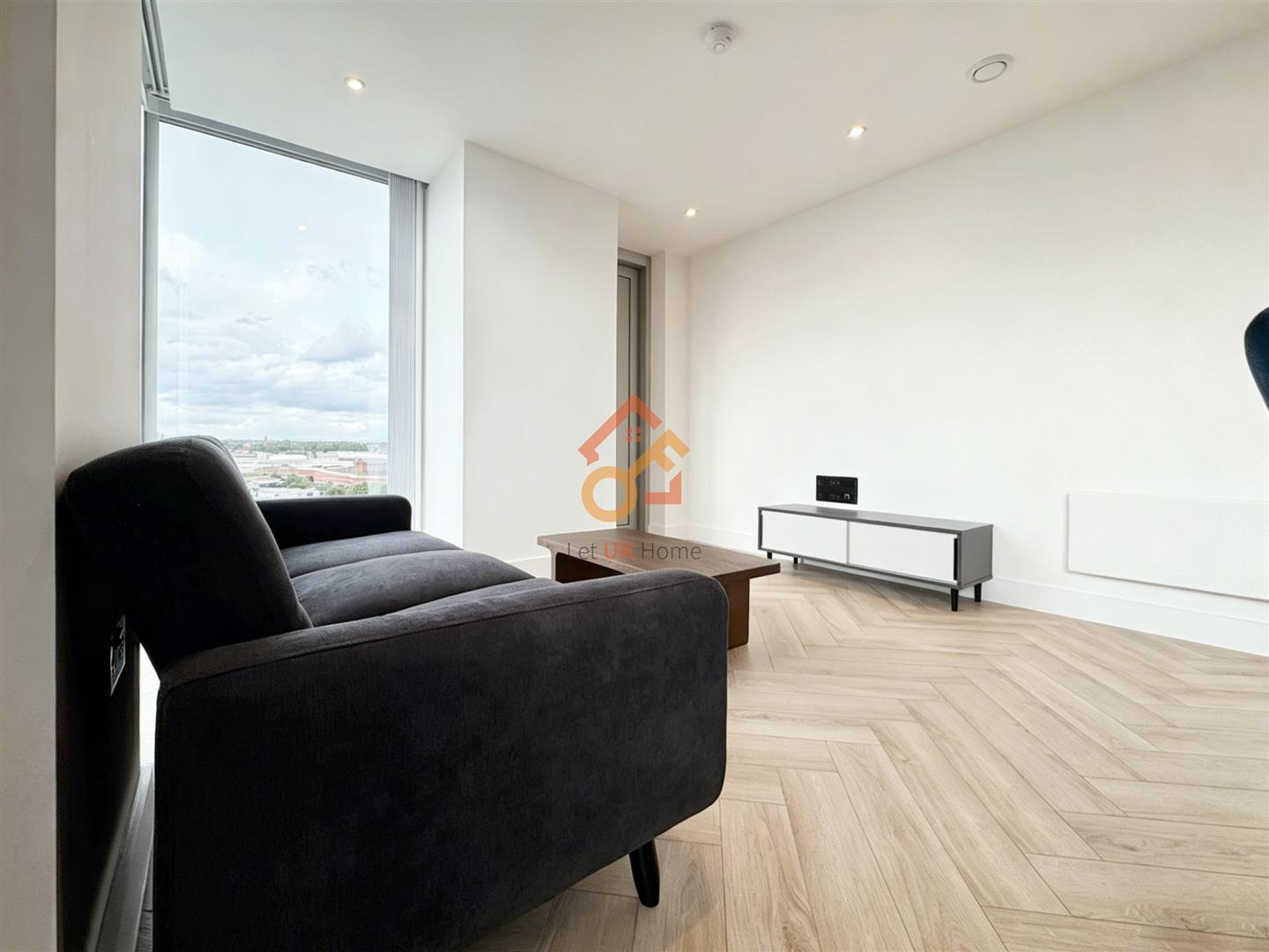 Flat Caygill Street in Salford