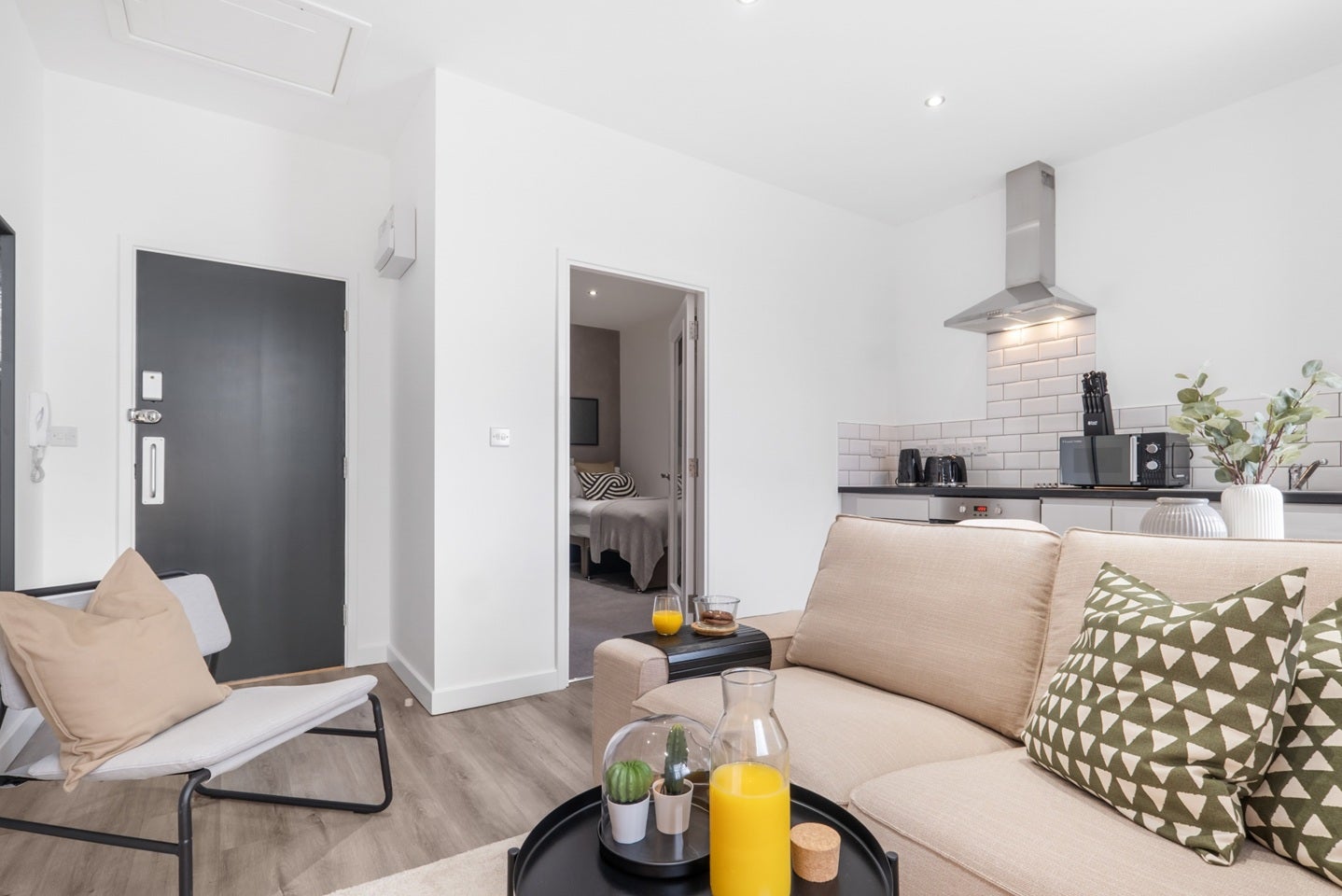 Flat Kenilworth Road in Metropolitan Borough of Solihull