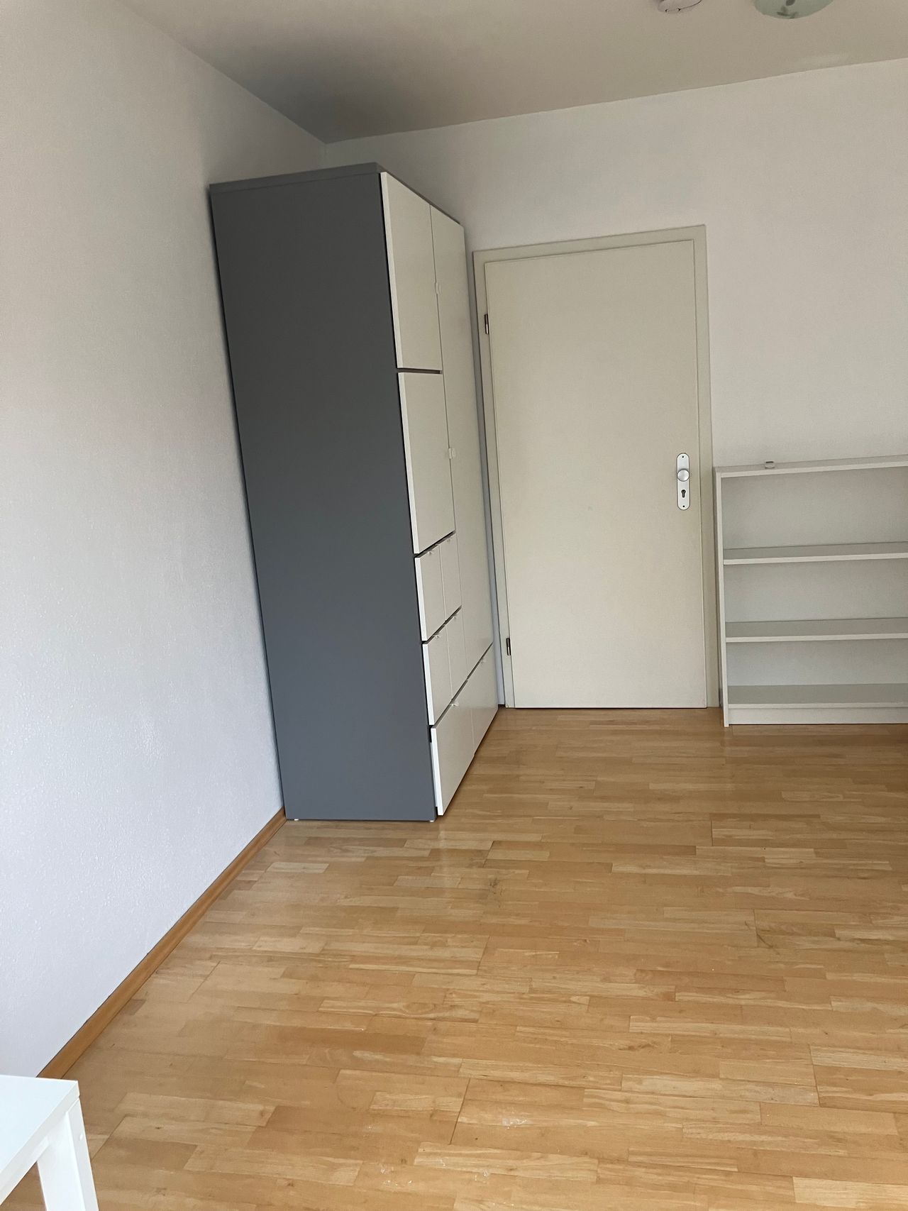 Zimmer Bodenseestraße in München
