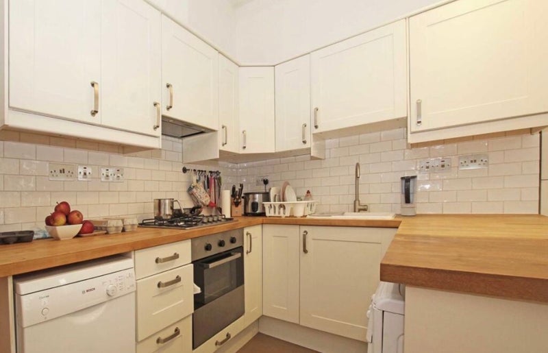Room Aldridge Road Villas in City of Westminster