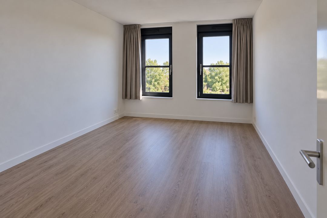 Woning te huur: Van der Steenhovenplein, Dordrecht