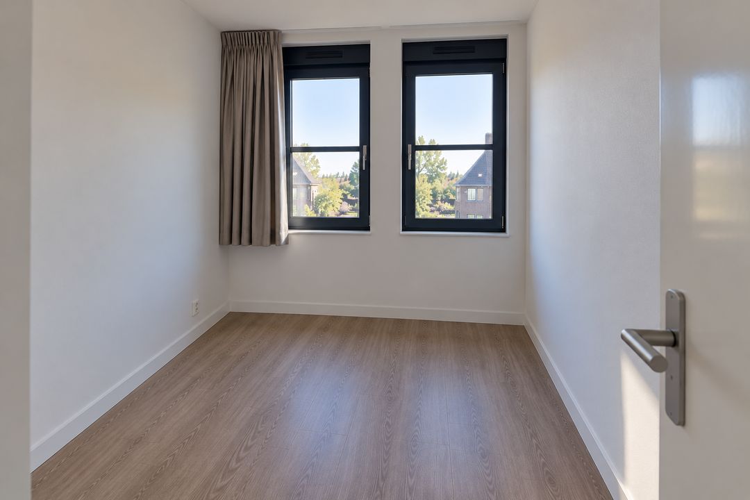 Woning te huur: Van der Steenhovenplein, Dordrecht