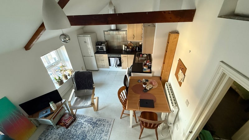 Flat Llandaff Road in Cardiff