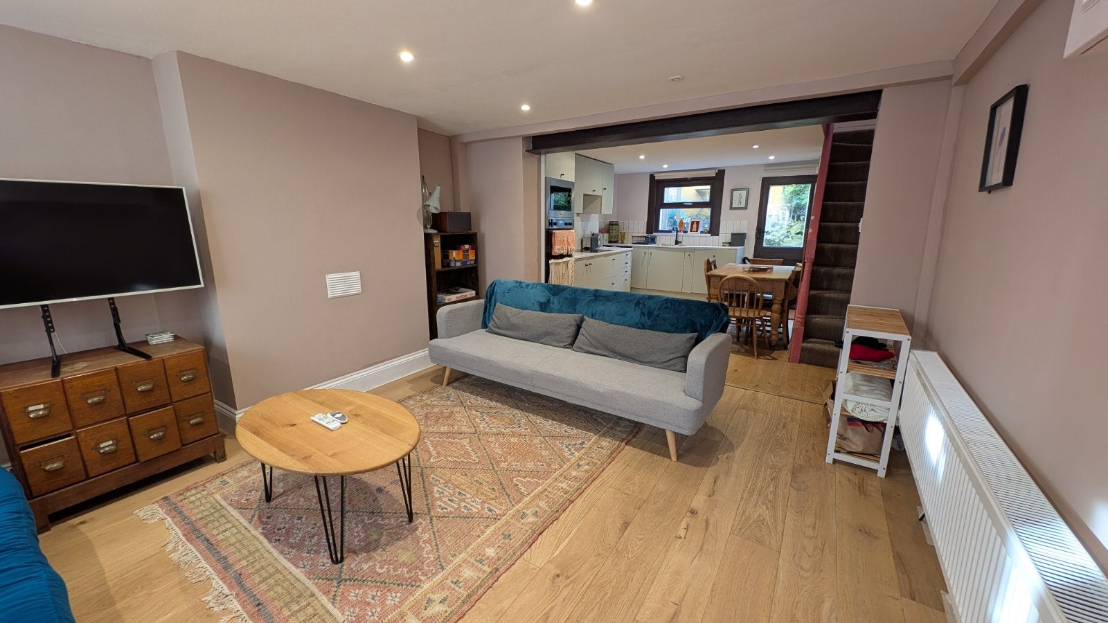 Flat Dover Road in Folkestone and Hythe District