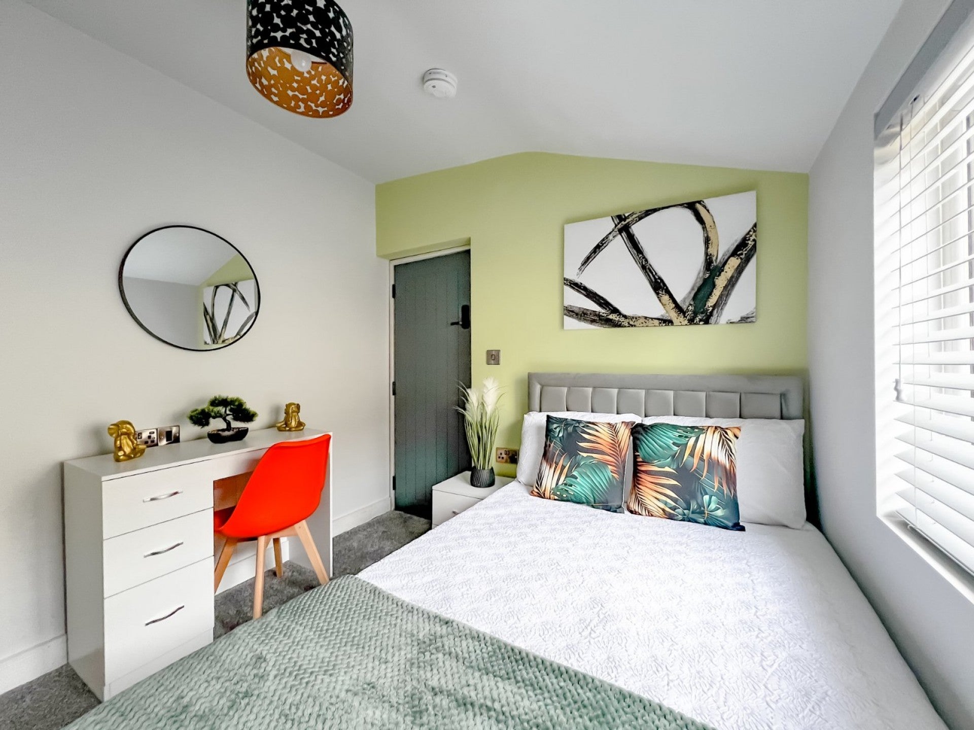 Room Hill Street in Bristol