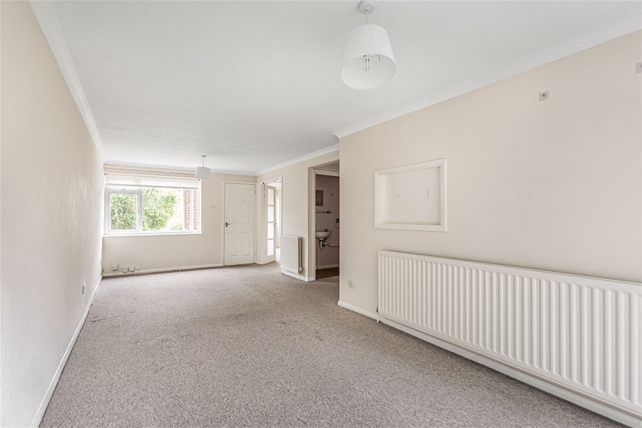 House Linwood Road in St Albans