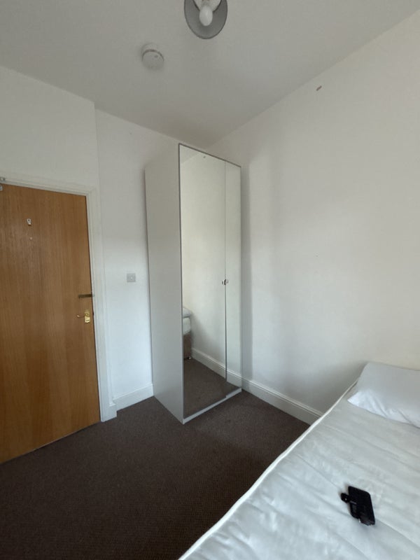 Room Warwick Street in Newcastle upon Tyne