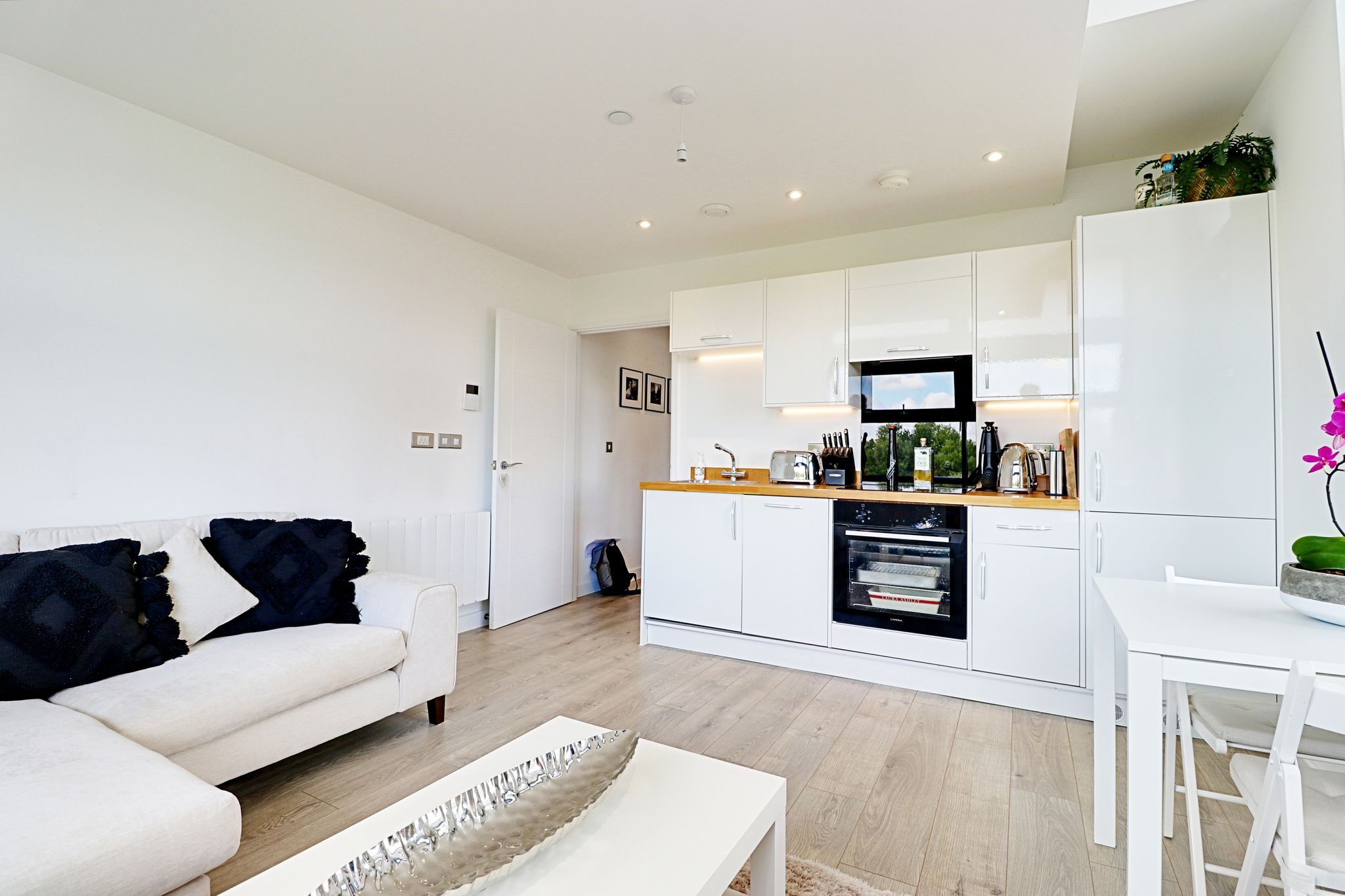 Flat Edinburgh Way in Harlow