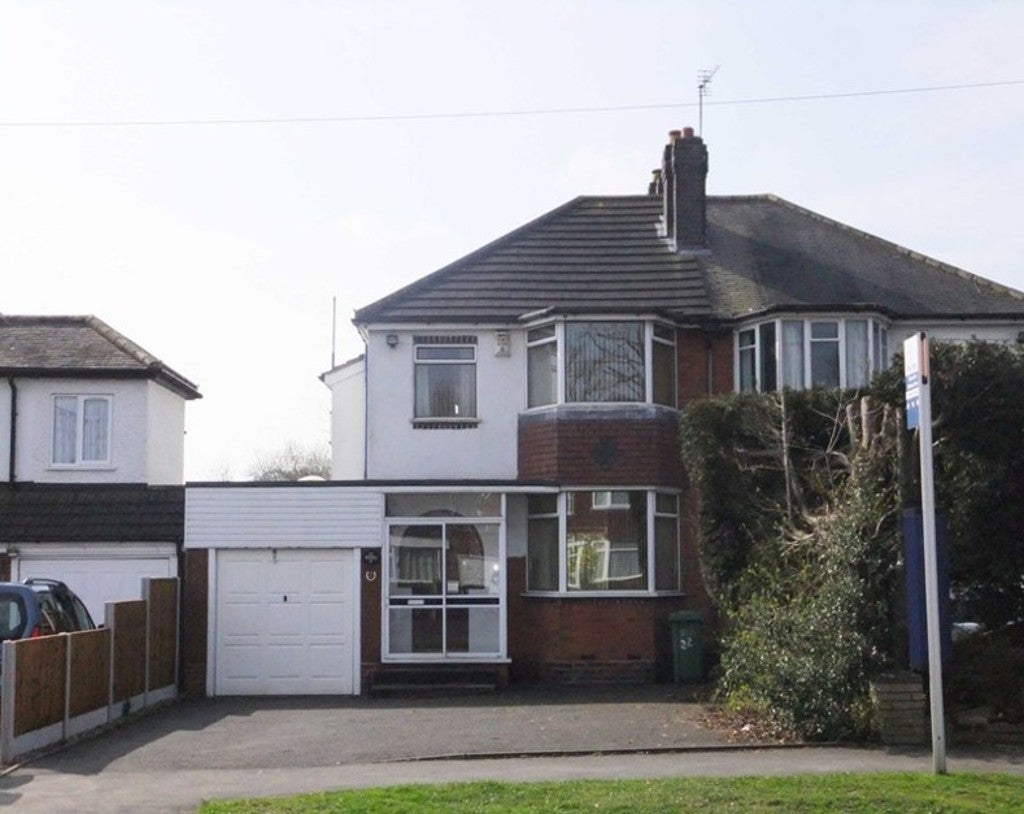 House Ulleries Road in Metropolitan Borough of Solihull