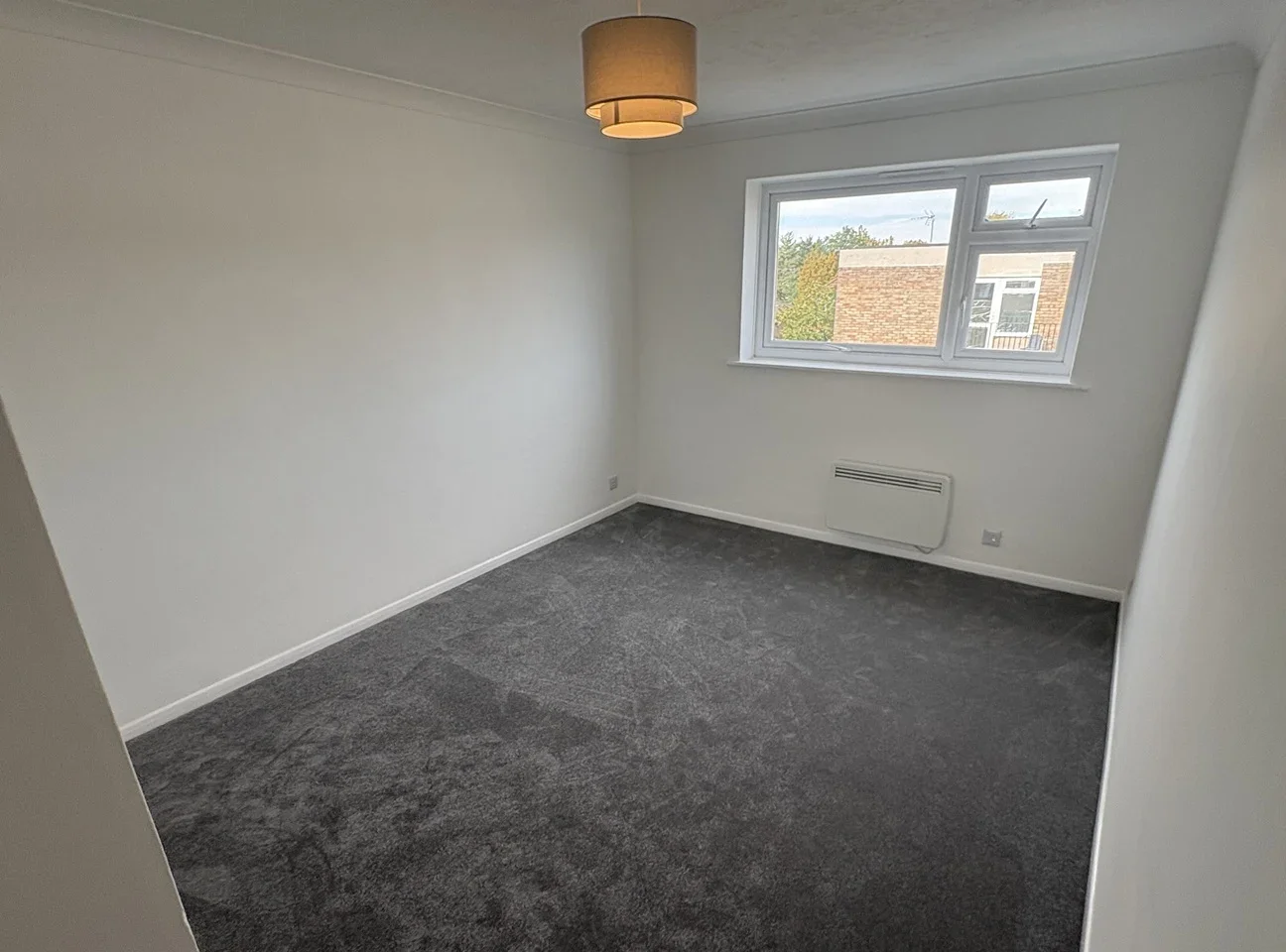 Flat Upper Park Road in Surrey Heath