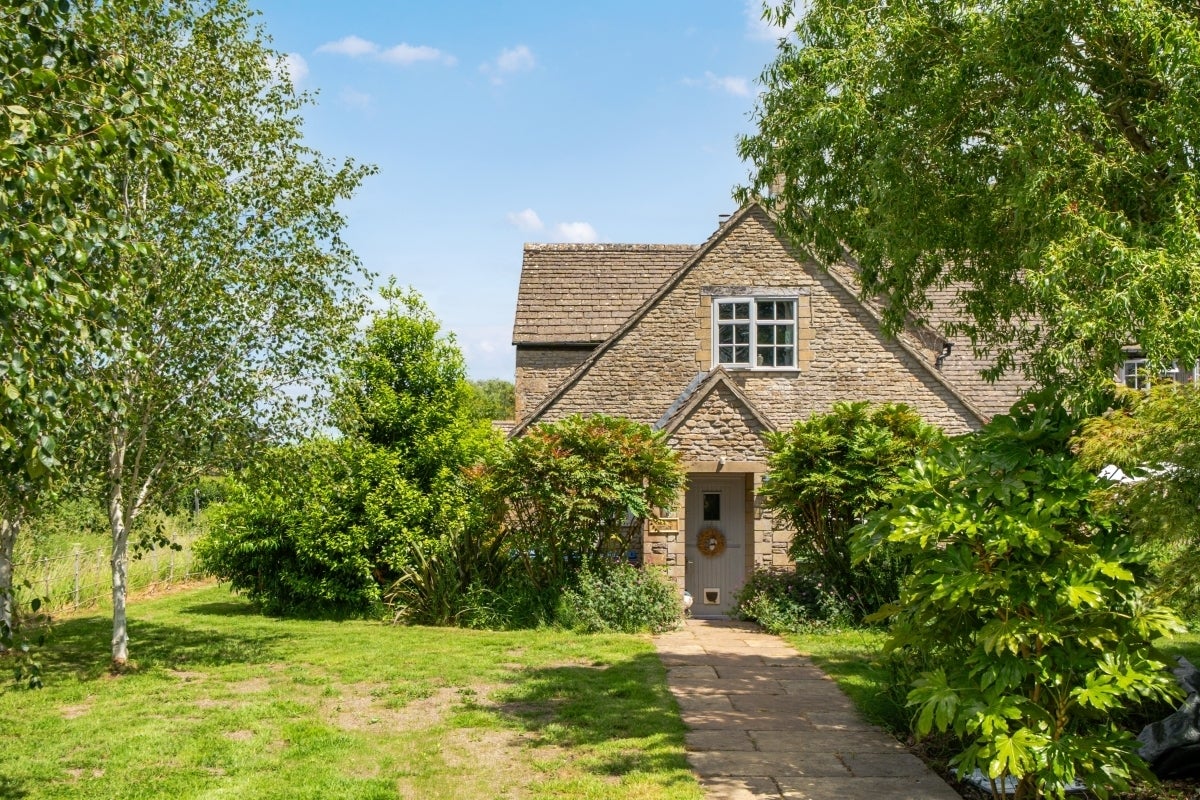 House Broomfield in Chippenham