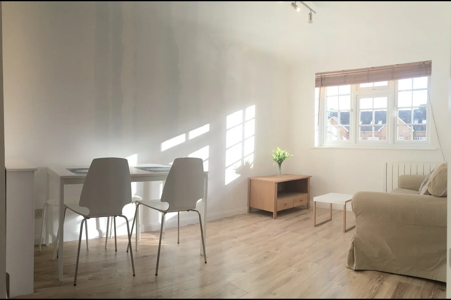 Flat Gables Close in Greater London