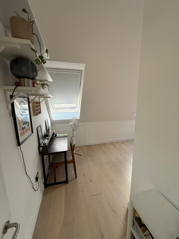 Flat Finchley Road in Greater London