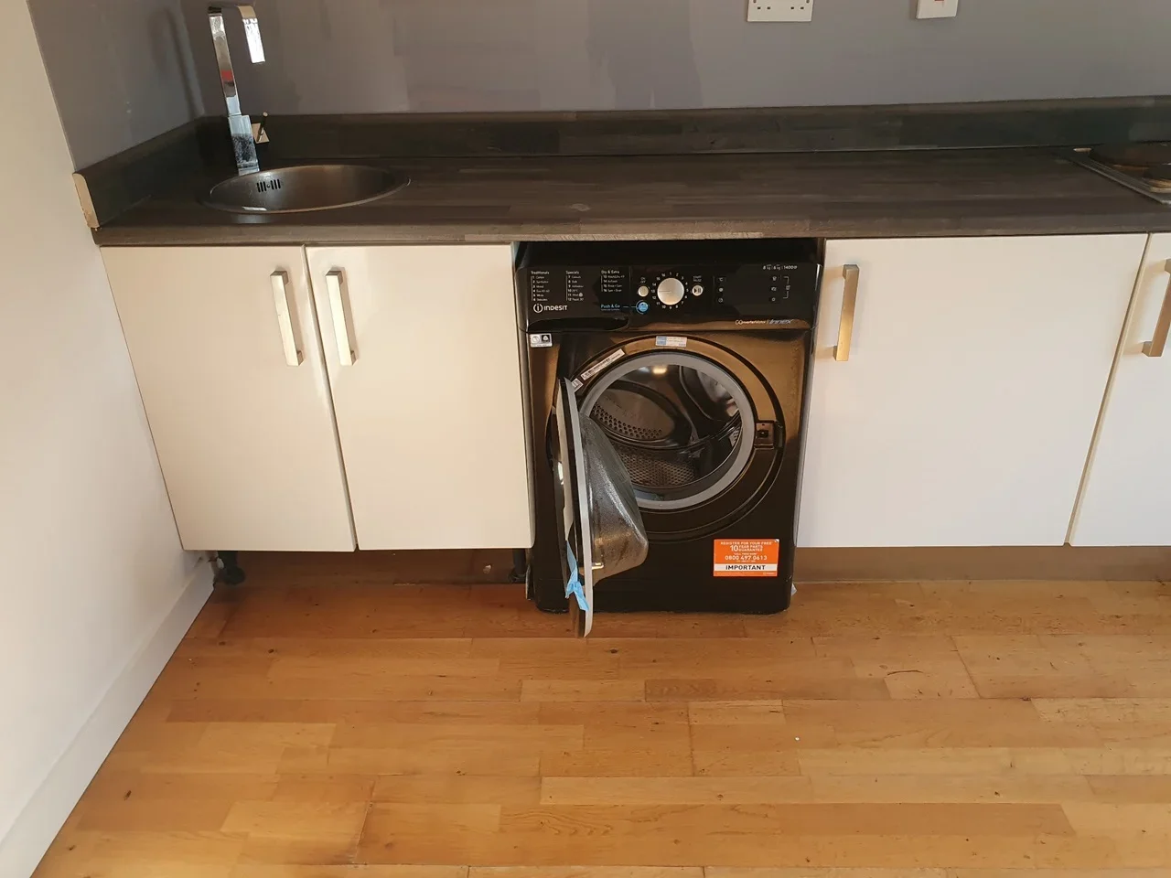 Flat Prince's Road in Elmbridge